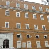 Ex Casa del Profugo, nei pressi del Castello Svevo